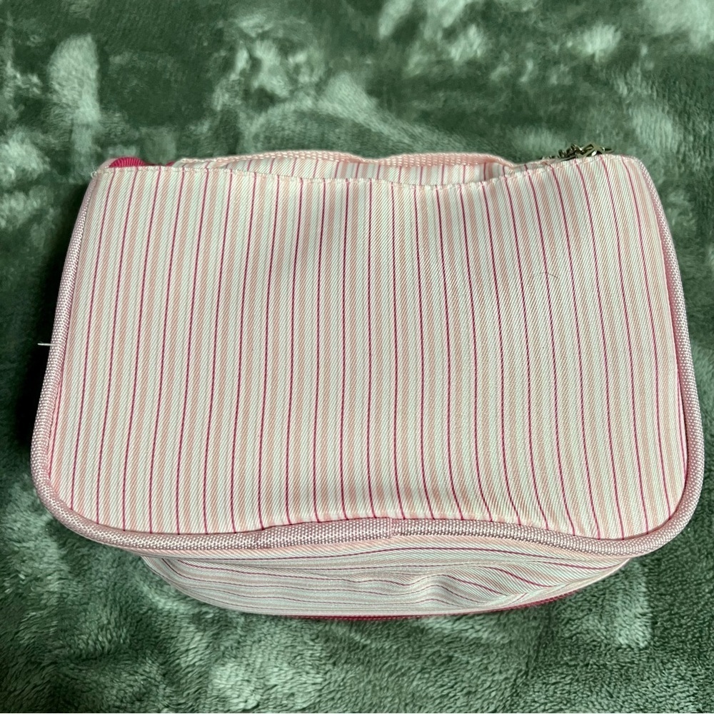 Hello Kitty Happy Travel Cosmetic Case/Pouch - Picture 4 of 14